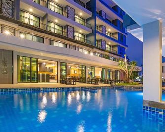 Ava Sea Krabi Resort - Ao Nang - Pool