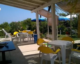 Casette Santini B&B - Casalbordino - Patio