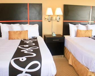 Chaparral Motor Inn - Burlington - Camera da letto