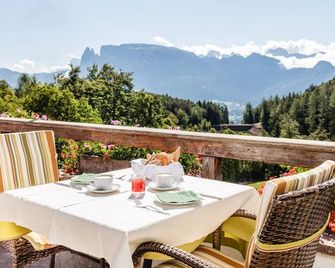 Hotel Lichtenstern - Renon/Ritten - Balcony