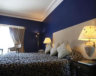 Athenaeum House Hotel - Waterford - Bedroom
