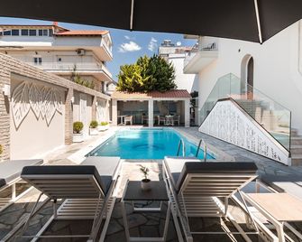 Alkyonis Hotel - Nea Kallikratia - Piscina