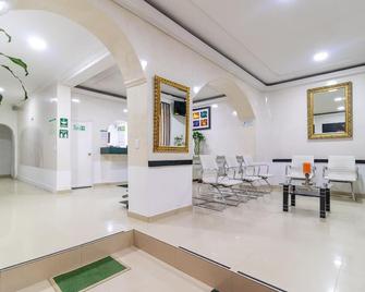 Ayenda Americano - Bogotá - Lobby