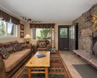 Couples getaway condo - river views and hardwood flooring - Winter Park - Sala de estar