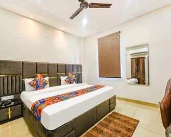 Fabhotel Globe Inn - Ludhiāna - Habitación