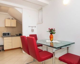Apartment Pave by Zamalin beach - Tribunj - Dining room