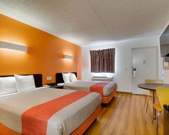 Motel 6 Salina Ks - Salina