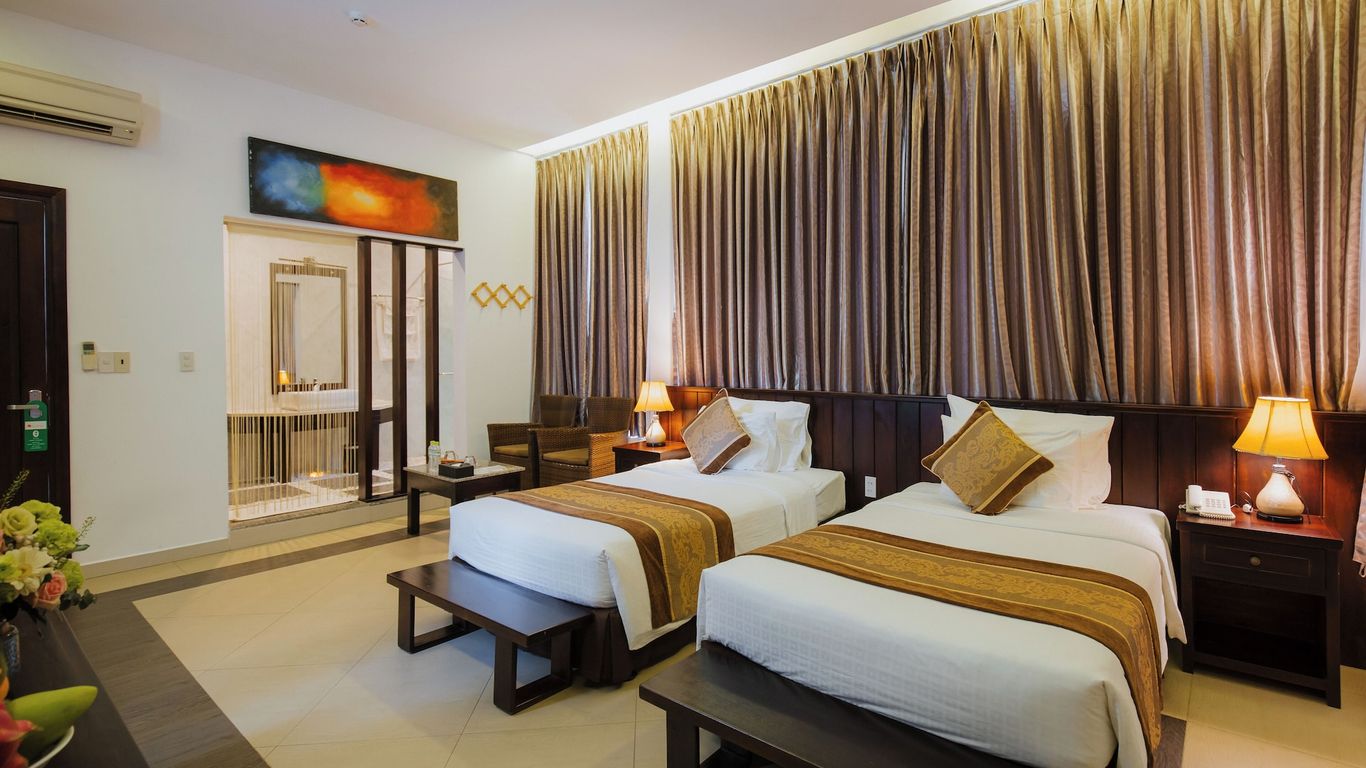 Villa Del Sol Beach resort & Spa