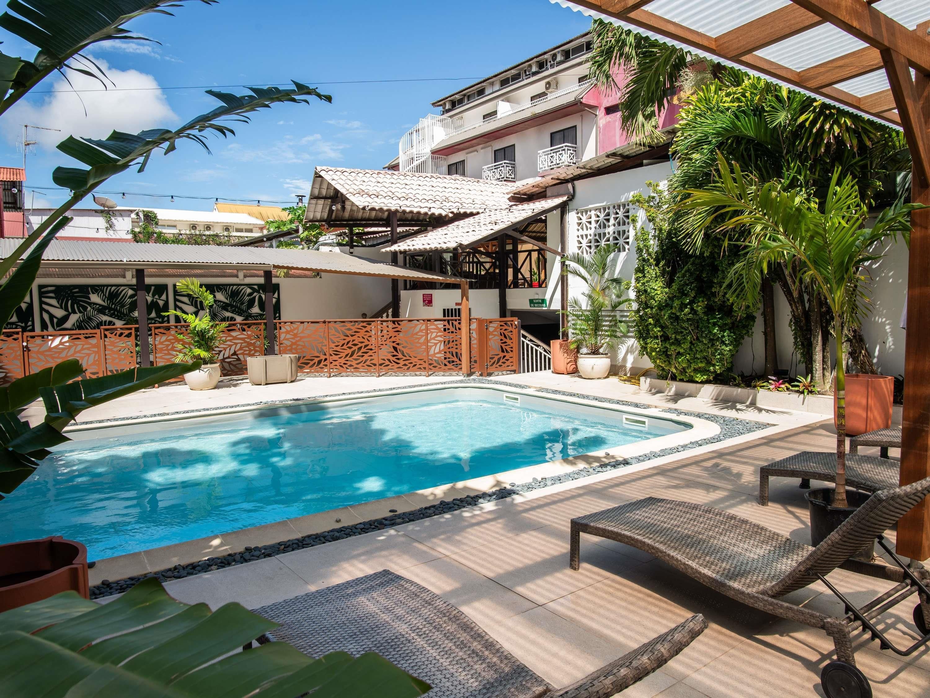 Ibis Styles Cayenne Centre Amazonia - Cayenne - Zwembad