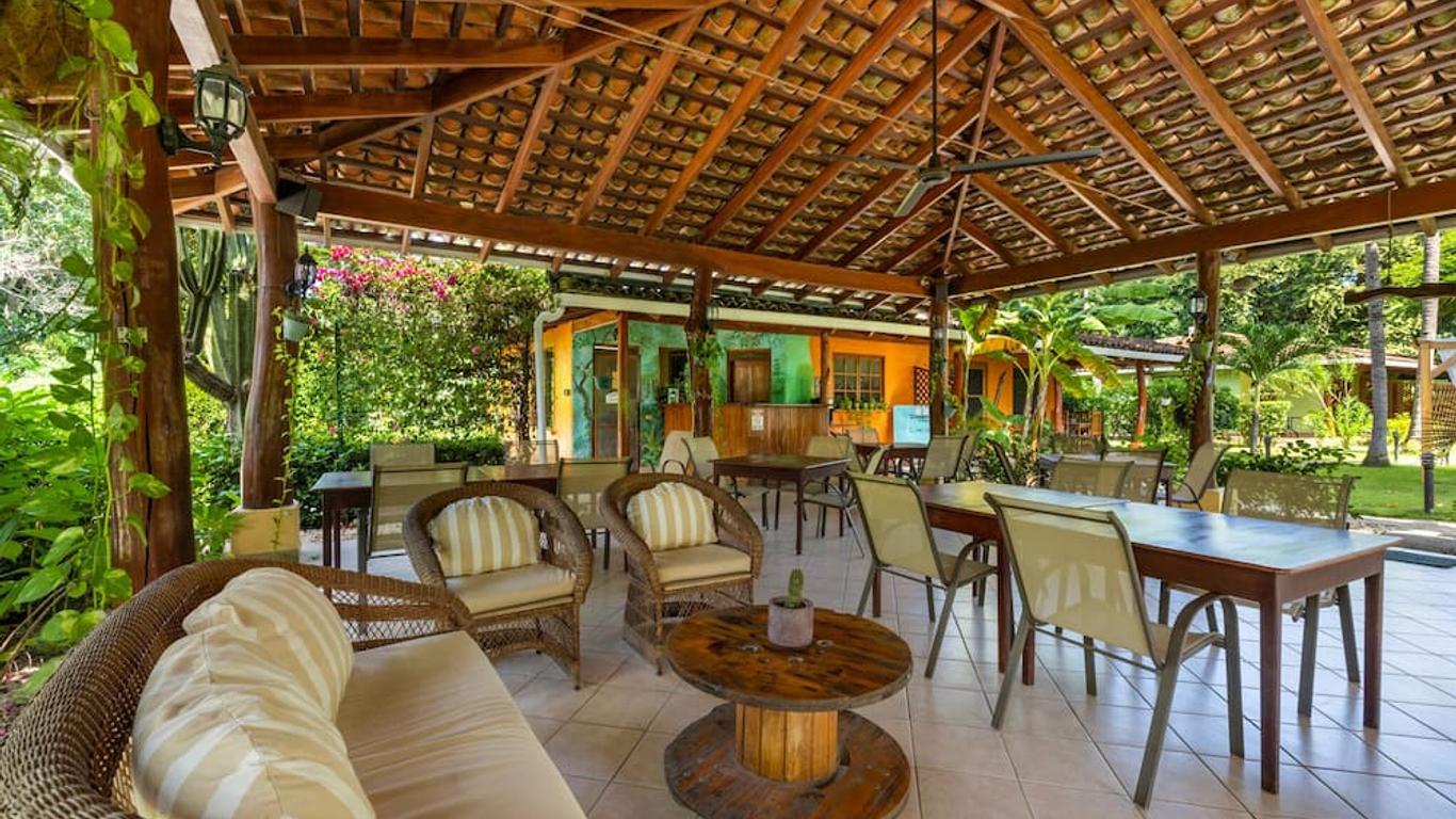 Hotel Bahia Esmeralda