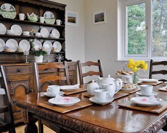 3 bedroom accommodation in Bronant, near Aberystwyth - Aberystwyth - Dining room