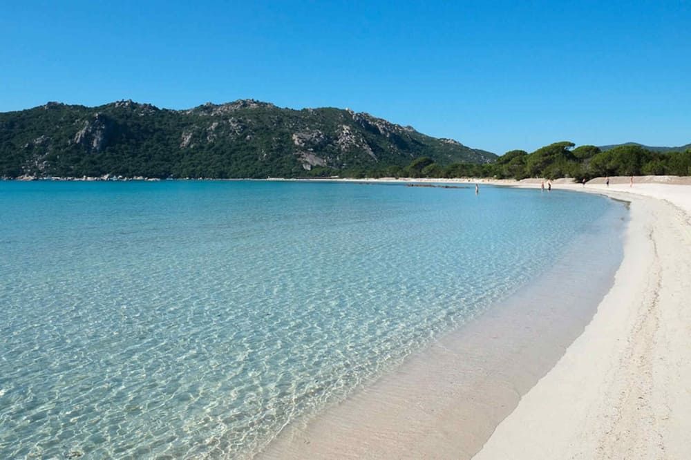 لو بافيلونز دو جولف