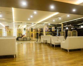 Extremeli Suites - Manila - Lobby