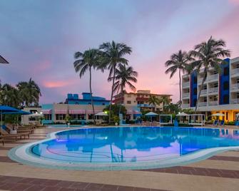 Hotel Club Tropical - Varadero - Uima-allas