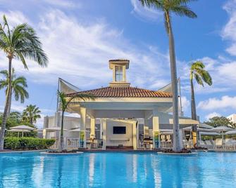 Ocean View Beachfront Aruba Get Away - Lazy River! Family Friendly Resort - Noord