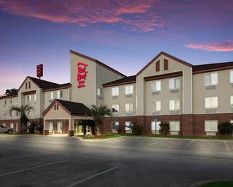 Red Roof Inn & Suites Pensacola East - Milton - Milton - Budova