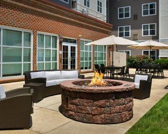 Residence Inn by Marriott Silver Spring - Silver Spring - Patio