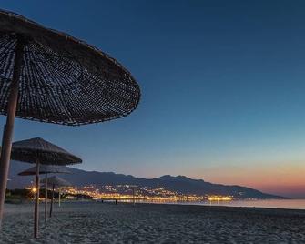Holiday 'the Waterfront' - Borgo - Extérieur