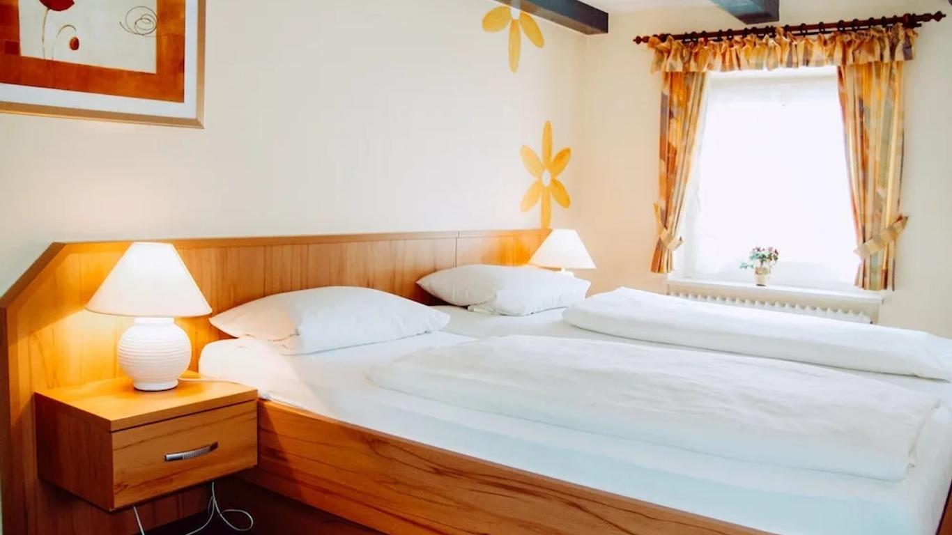 Hotel Schatthaus