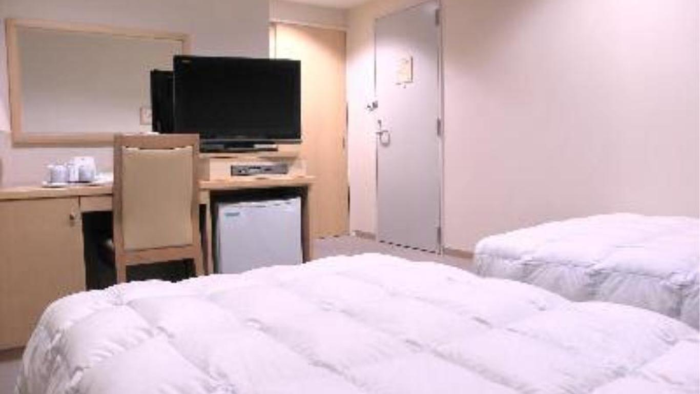 ホテル滝川