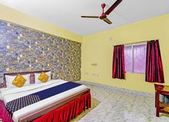 Spot On 812530 Trishakti Guest House - Bhubaneswar - Soveværelse