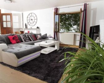 Chez Nancy - Saint-Lattier - Wohnzimmer