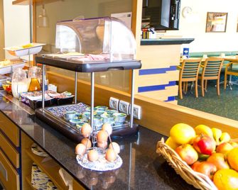 Holiday Inn Express Arras By IHG - Arras - Buffet
