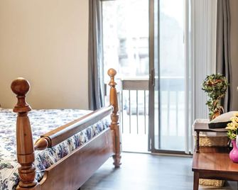 Rest Easy Retreat - 2br Near Shsu - Pool - Wifi - Free Parking - Huntsville