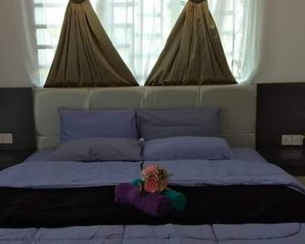 Captain's Cabin Resort - Kota Bharu - Habitación