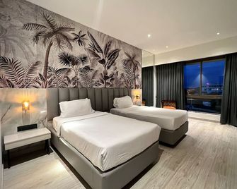 The Hans Hotel - Hubli - Hubli - Habitación