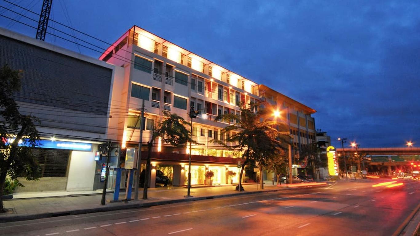 Bangkok Loft Inn