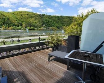Hotel Schön am Rhein - Assmannshausen - Balcony