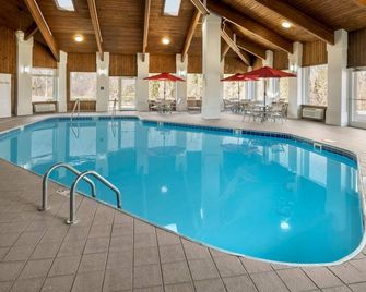 Sleep Inn & Suites - Oxford - University Area - Oxford - Bazén