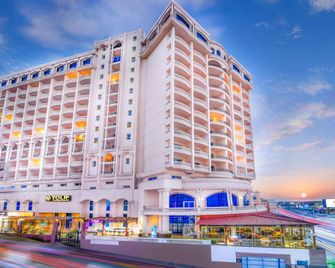 فندق توليب رويال الإسكندرية - الإسكندرية - مبنى