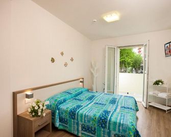 Beach Residence - Gabicce Mare - Bedroom