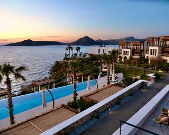Allium Bodrum Resort & Spa - Bodrum - Pool