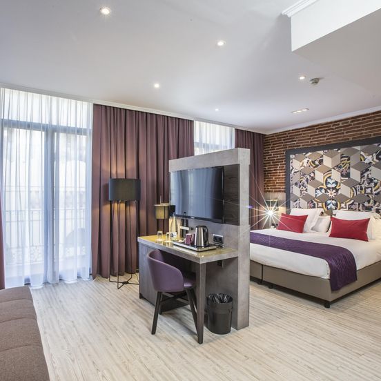 Leonardo Hotel Barcelona Las Ramblas image 1