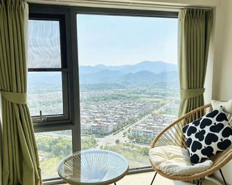 Jasmine Homestay (Xingang/Qixia Mountain Scenic Area Branch) - Nanjing - Balcony