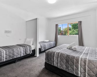 Commodore Motor Inn - אלברי - חדר שינה