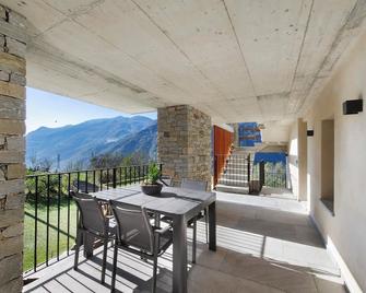 Da primo - Alloggi vacanze - Pont-Saint-Martin - Balcón