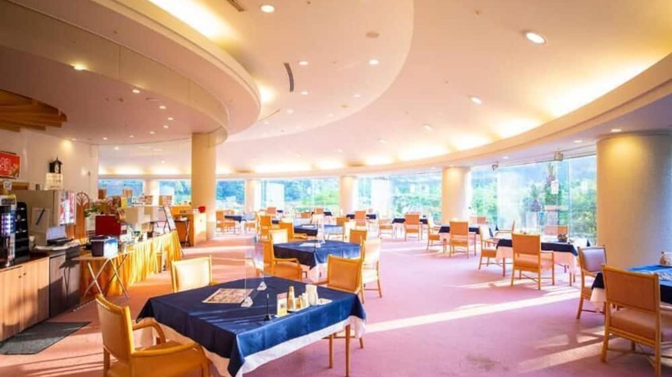 Kamogawa Country Hotel