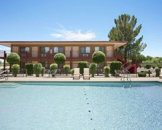 Sierra Inn - Sierra Vista - Havuz