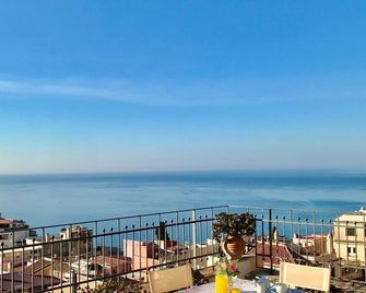 Hotel Isabella - Taormina - Balcony