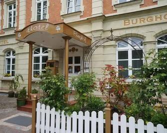Hotel Burghof - Hof - Budova