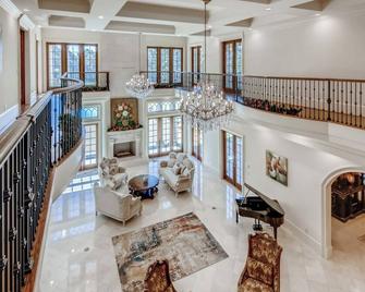 Luxury Estate 12,900 sqft on 54+ Acres near Chateau Elan / Athens / Atlanta - Winder - Lobby
