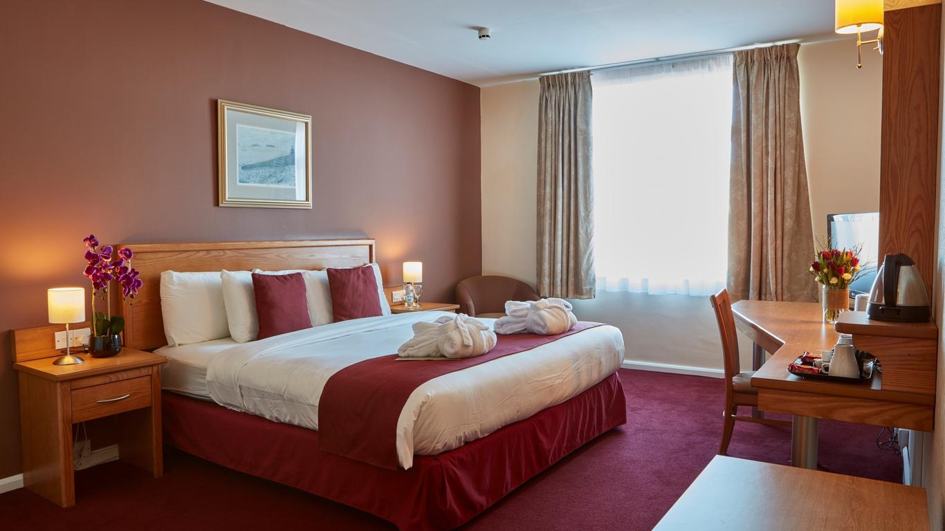 نزل فيوتشر كاريدف باي