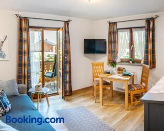 Ferienwohnung Bergfrieden - Krün - Soggiorno
