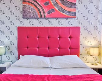 Hotel Palmeira - Aveiro - Quarto
