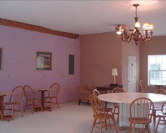 Hotel Allegan - Allegan - Eetruimte