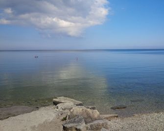 Beautiful and Cozy Condo in Sister Bay! - Sister Bay - Strand